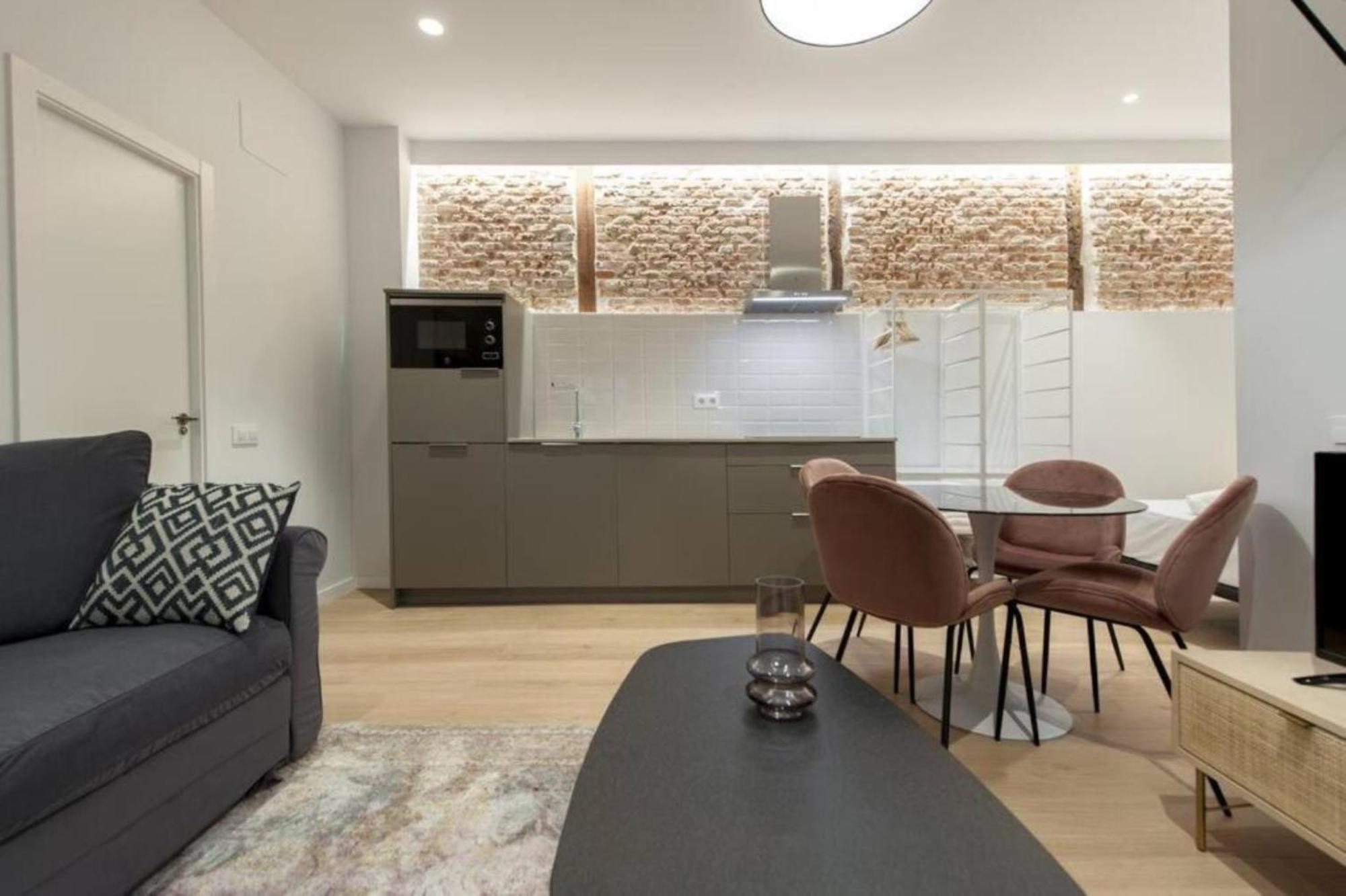 Apartamentos En La Latiina Madrid Eksteriør billede